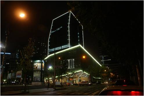 LIG Office Building, Busan (2).jpg